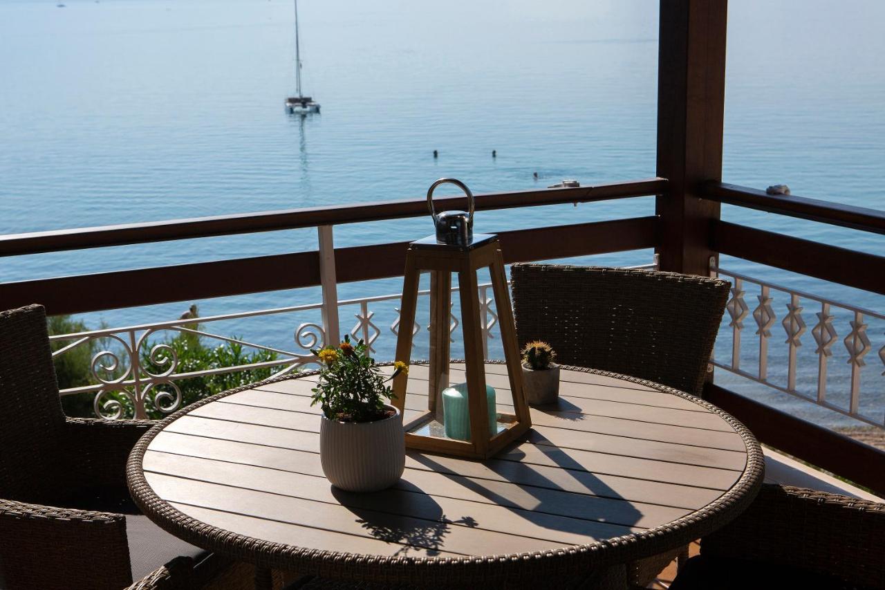Arokaria Beach House Nikiana Exteriör bild